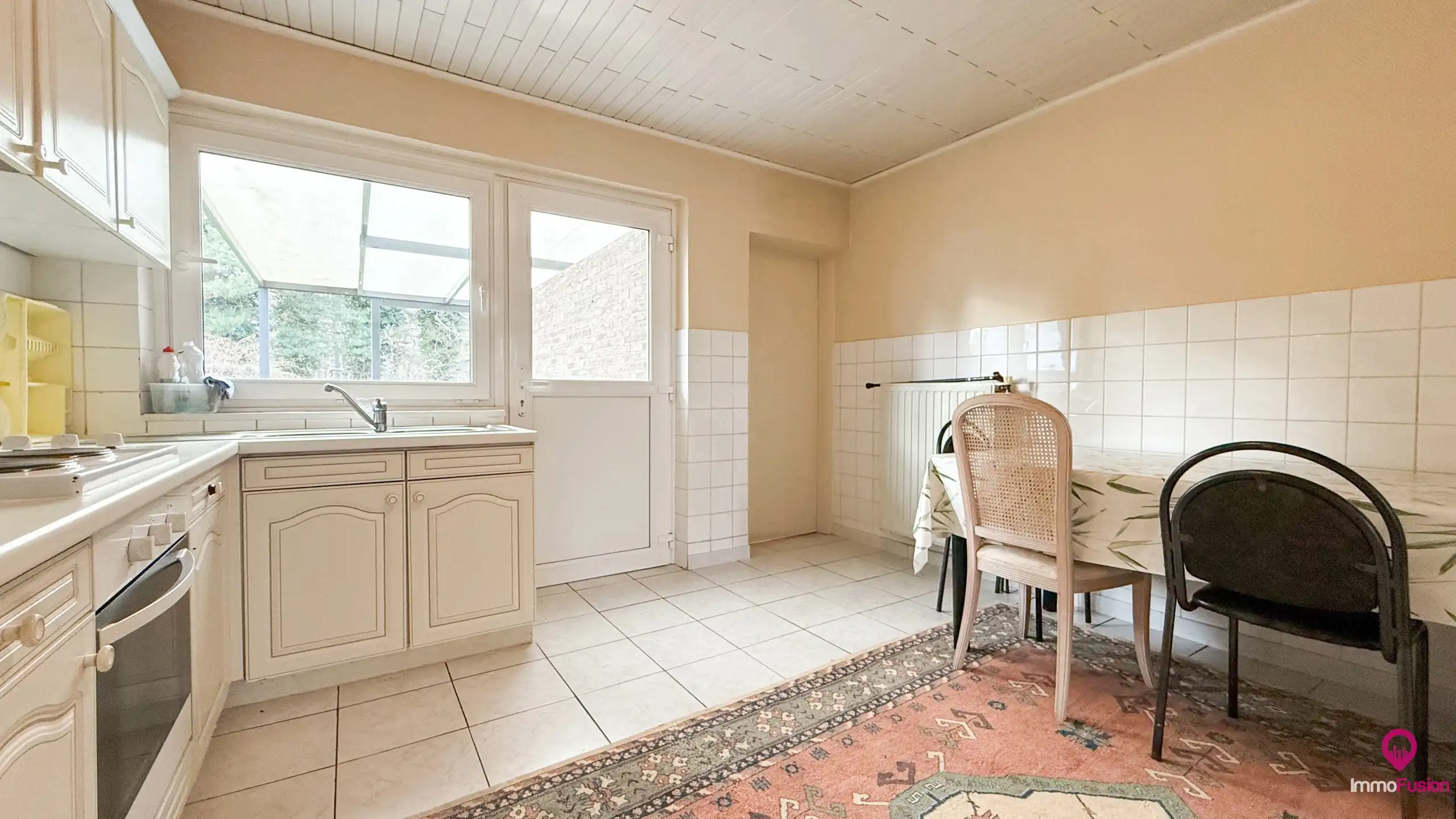 Instapklare woning met 3slpks, kelder en mooie tuin in Ham! foto 17