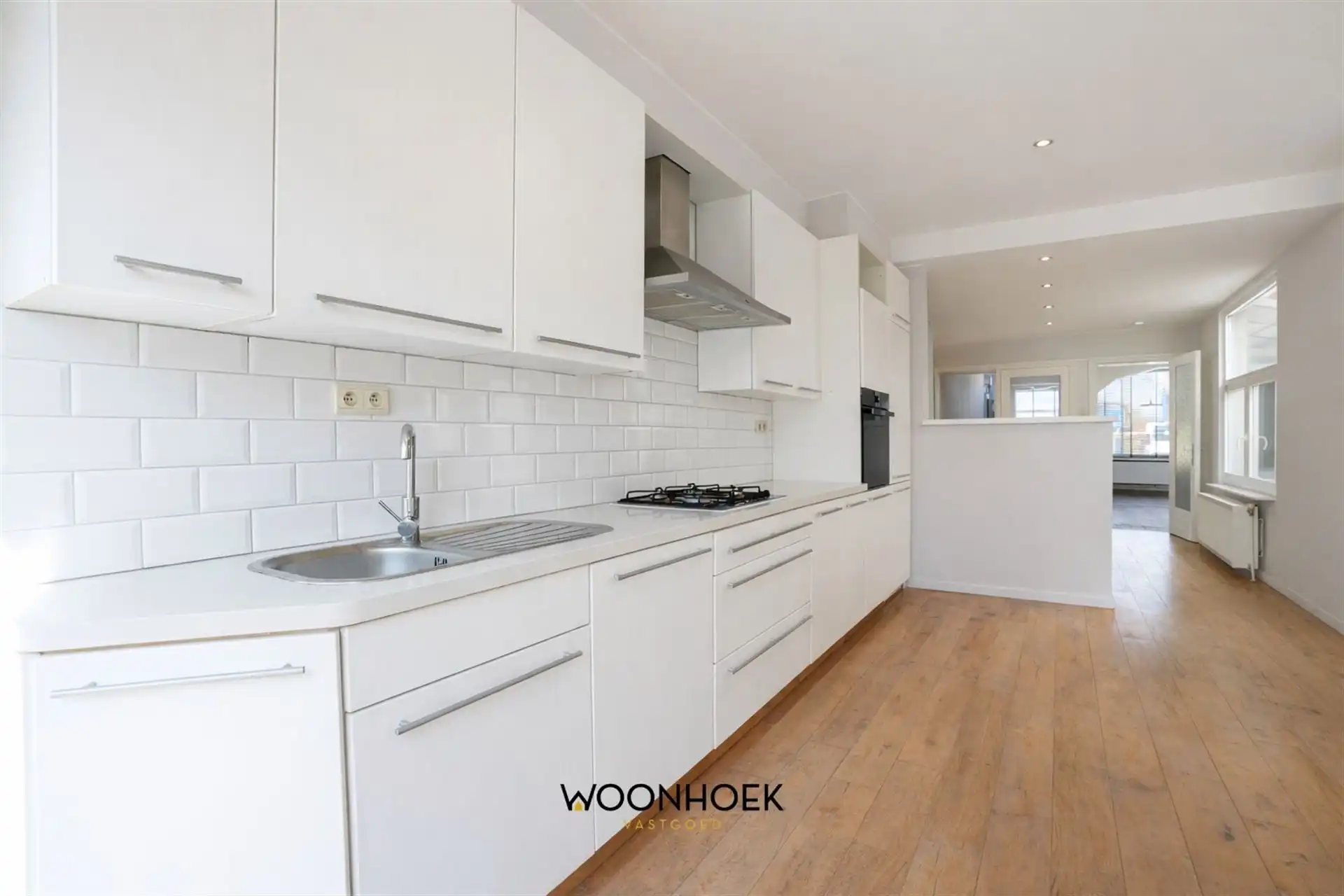 Sfeervolle woning met authentieke art-deco-accenten foto 7