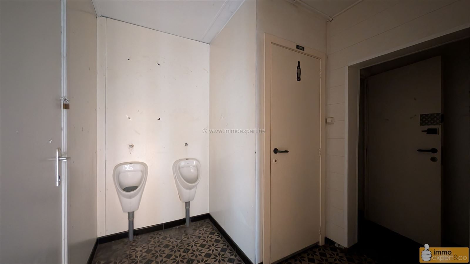LIEDEKERKE: Centraal gelegen met vele opportuniteiten foto 14