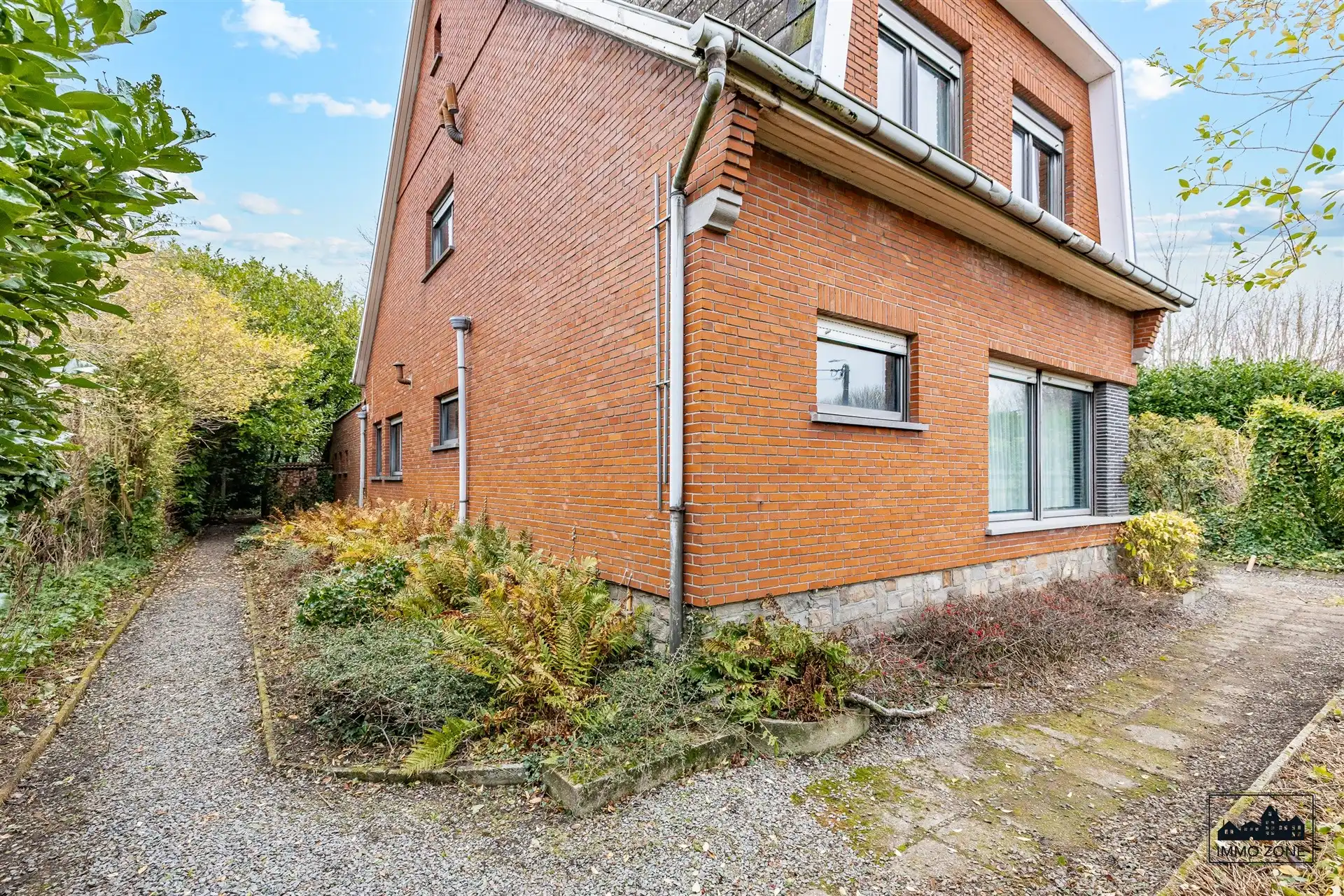 Te renoveren woning op ruim perceel met groene zone foto 19