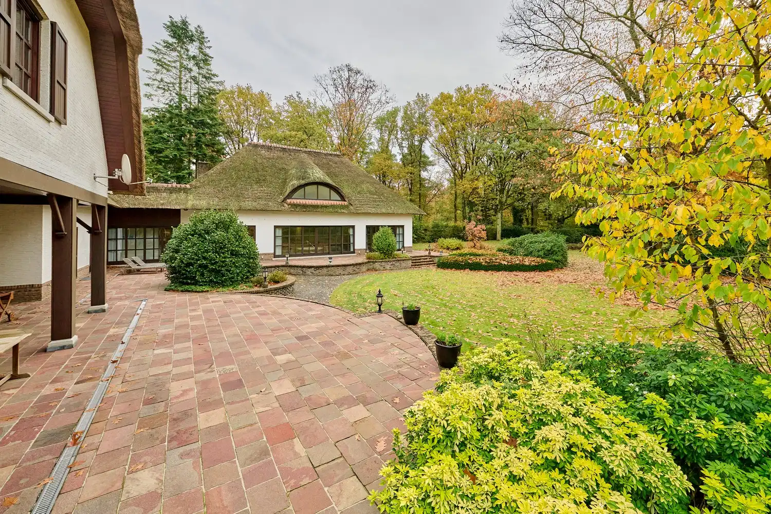 Exclusieve villa op toplocatie – een oase van rust en comfort nabij Maasmechelen en Genk foto 36