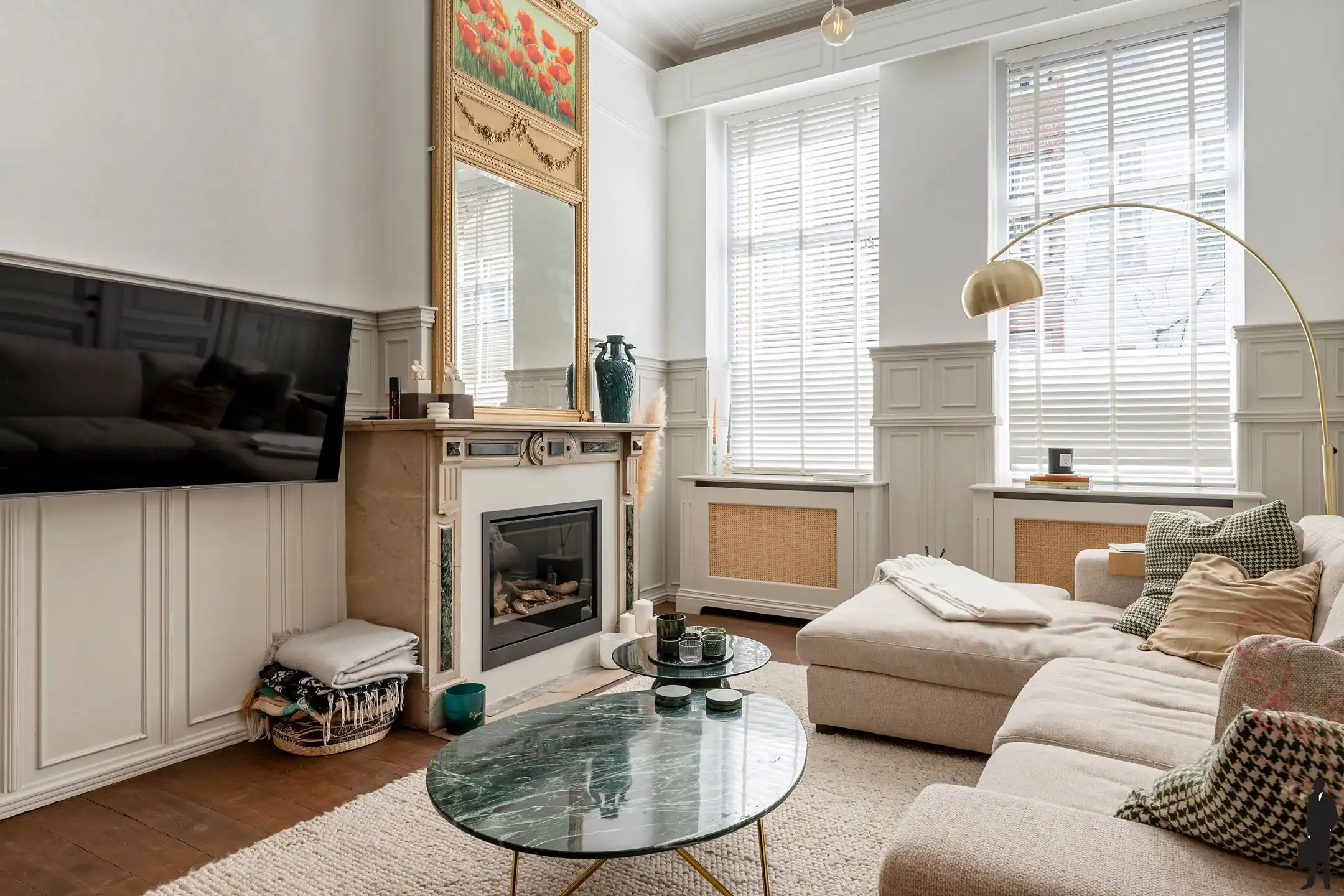 Karaktervolle, volledig gerenoveerde woning met 4 slaapkamers en stadstuin in het hart van Berchem foto 9