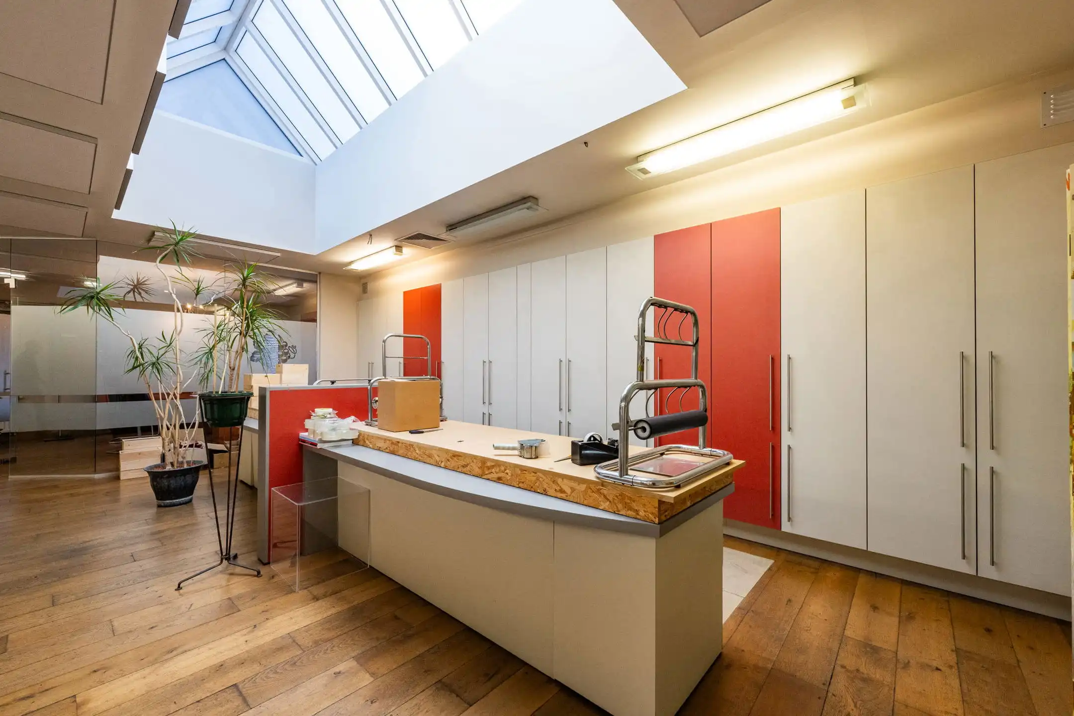 Commerciële ruimte te huur foto 14