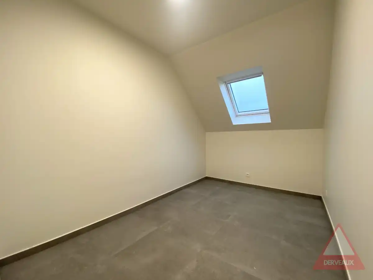 Zonnebeke – Nieuwbouwwoning met garage en 2 parkeerplaatsen foto 9