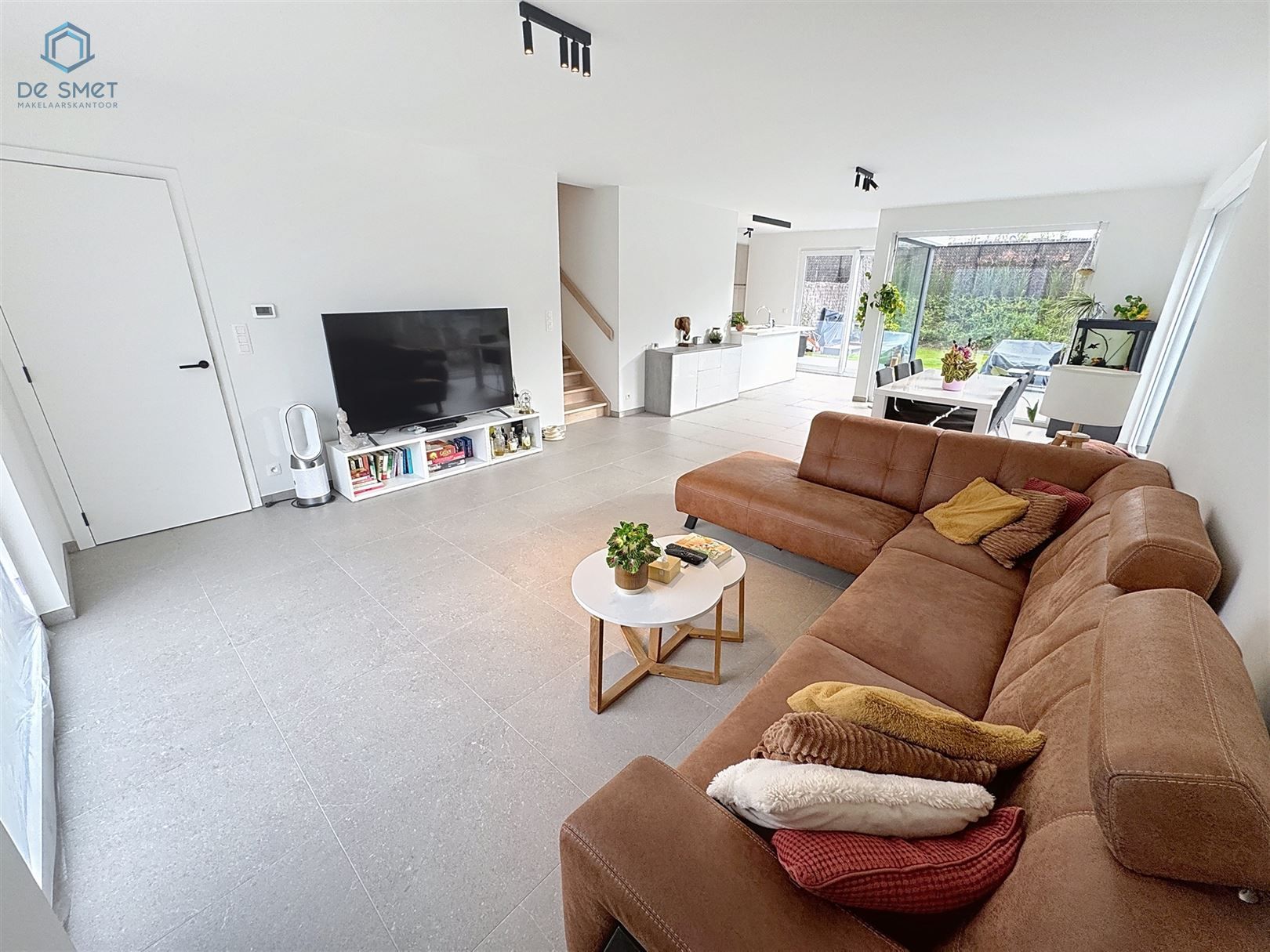 Instapklare, energiezuinige BEN- nieuwbouwwoning met 3 slaapkamers en tuin nabij De Gavers foto 2