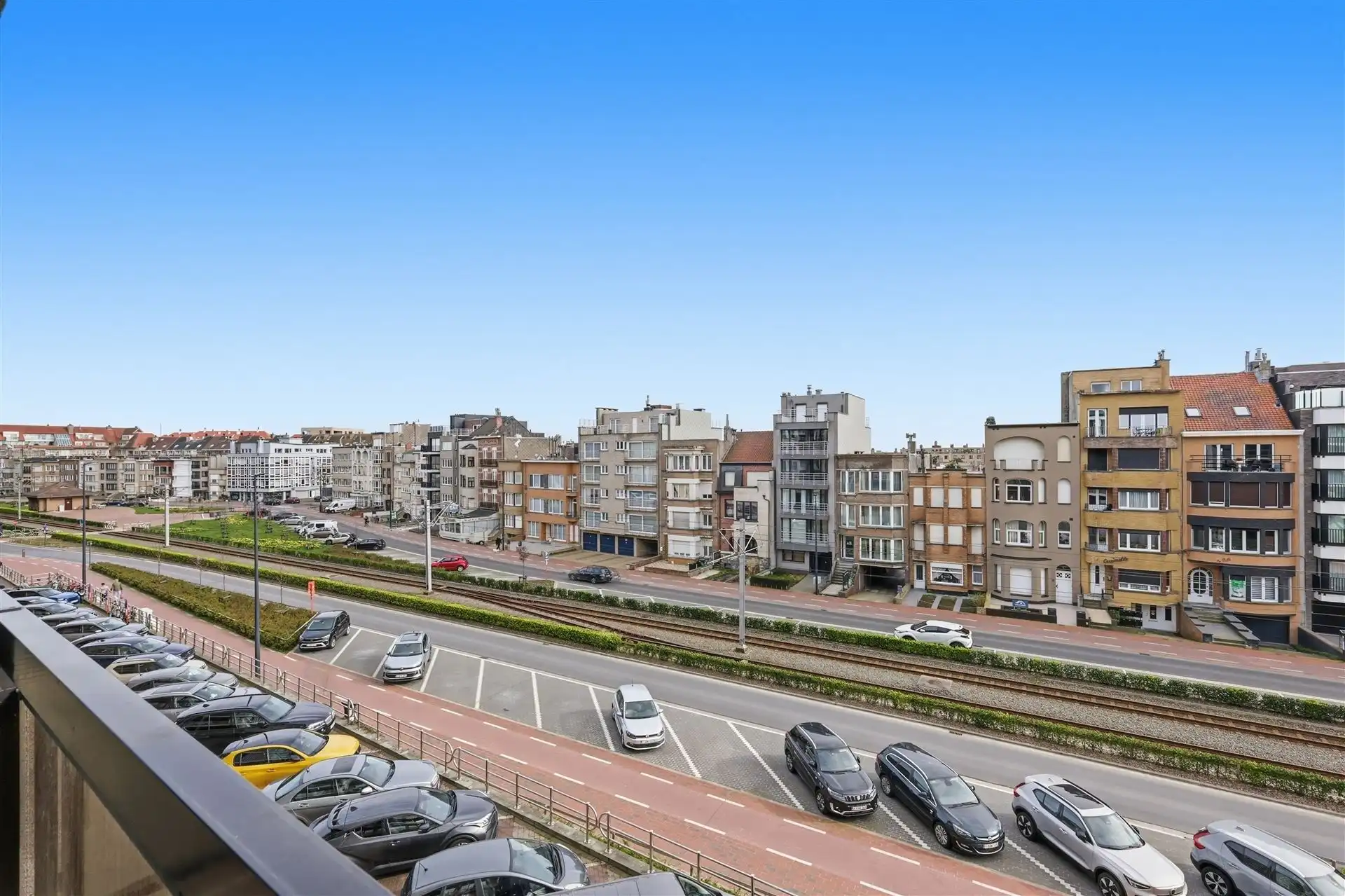 CENTRALE LIGGING / ZONNIG  foto 3