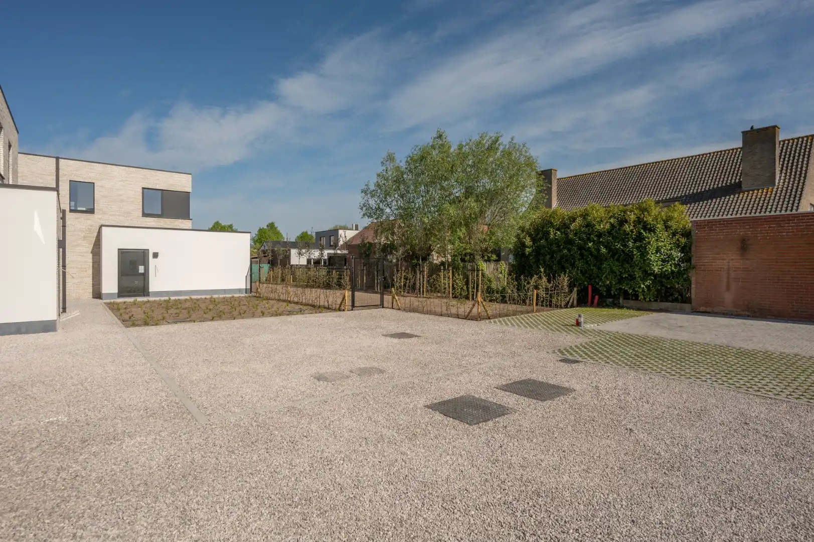 Wonen in alle rust, unieke koopkans midden het centrum in Sijsele (Damme). foto 20