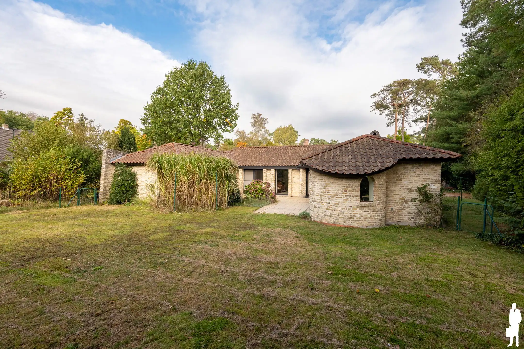 Gelijkvloerse villa met 4 slpk op toplocatie foto 23