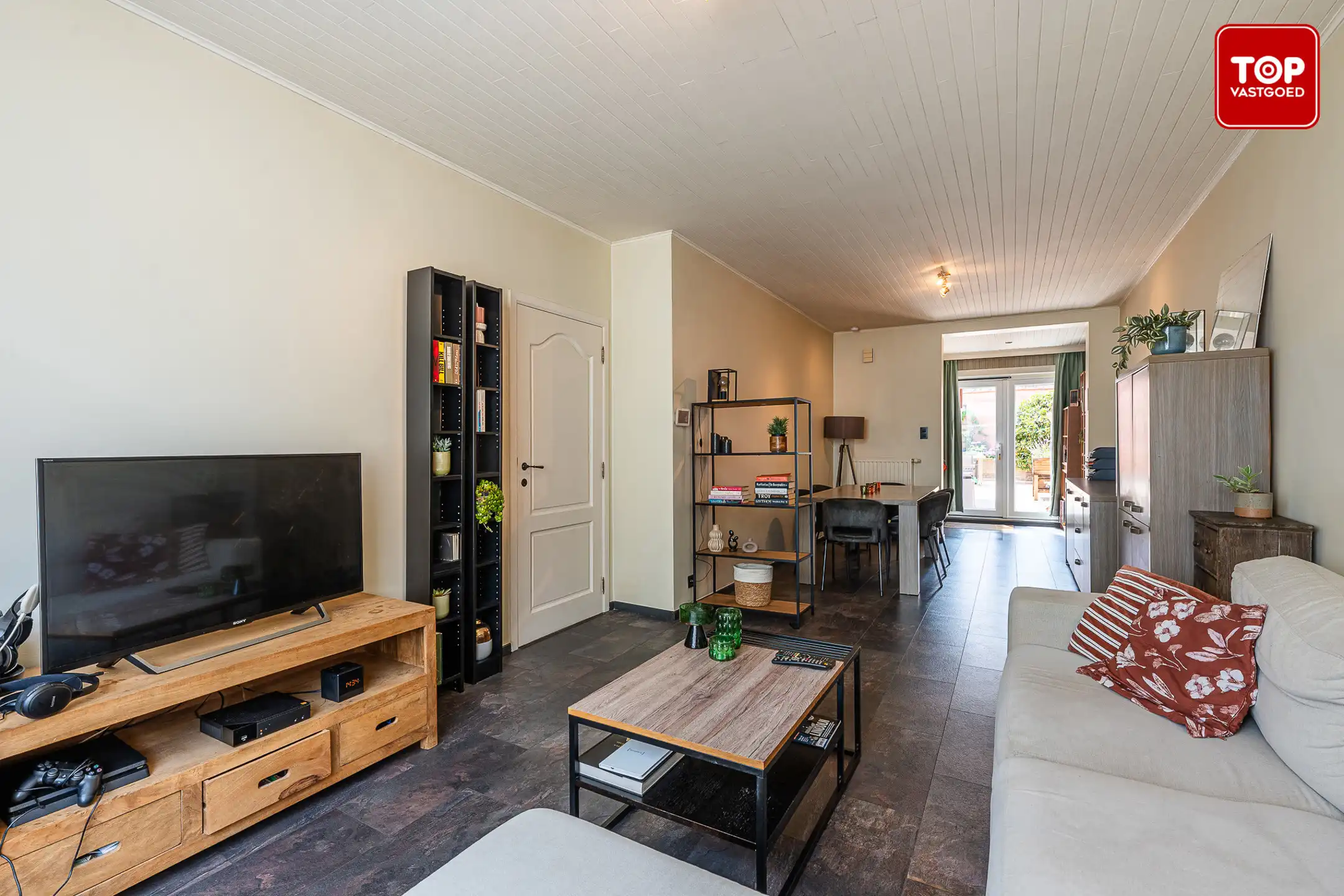 Instapklare woning met een zonnige, zuidwestgerichte tuin op een centrale locatie. foto 3