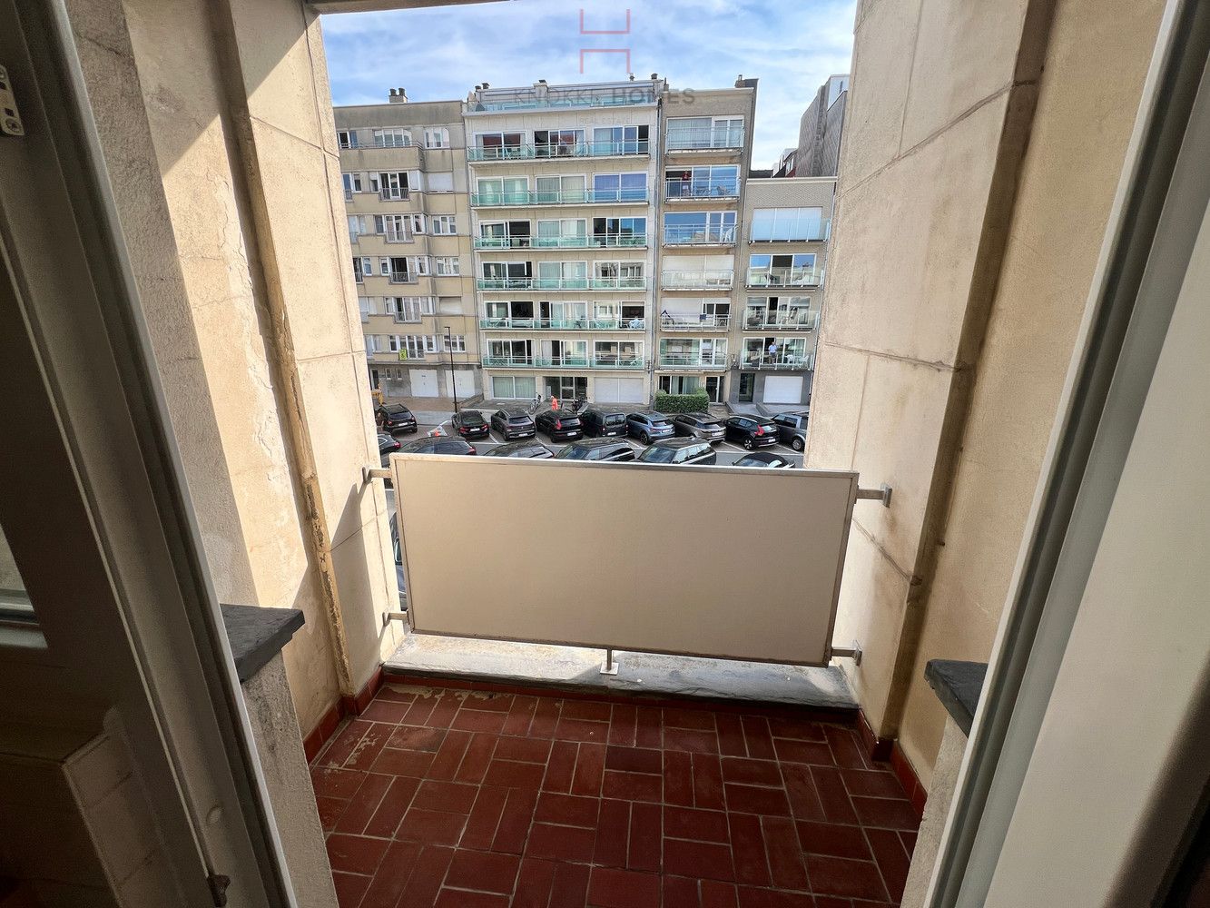Instapklaar appartement met zijdelings zeezicht aan het Albertstrand in Knokke foto 9