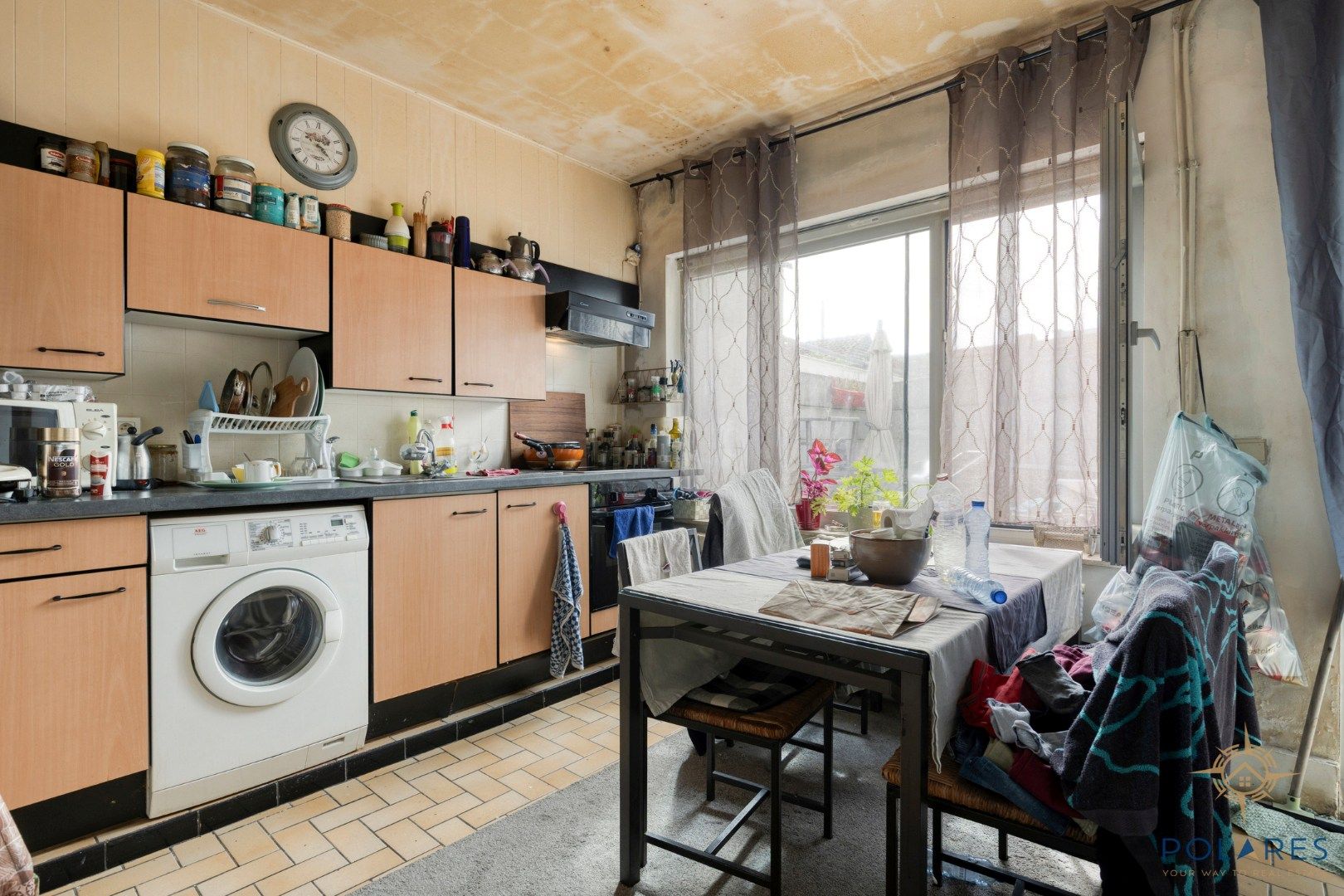 Goed onderhouden opbrengsteigendom met 2 appartementen en garage. foto 18