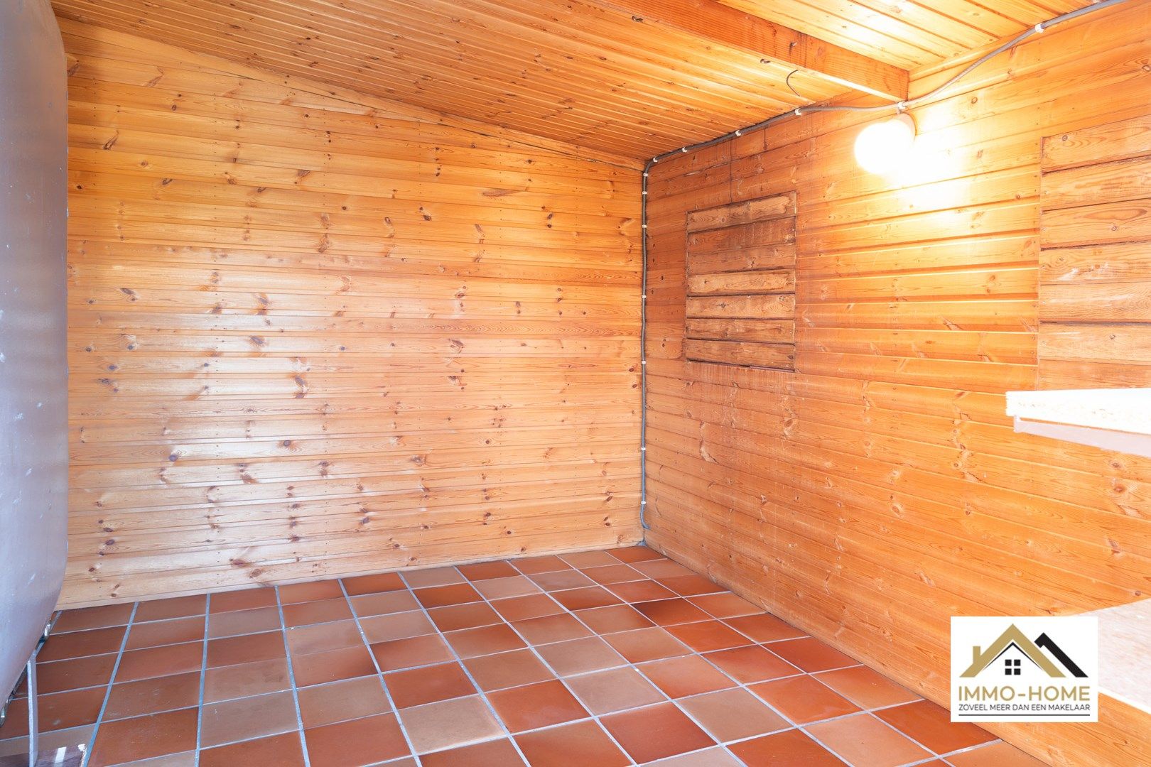 Te renoveren woning op uitstekende locatie te Lochristi  foto 22