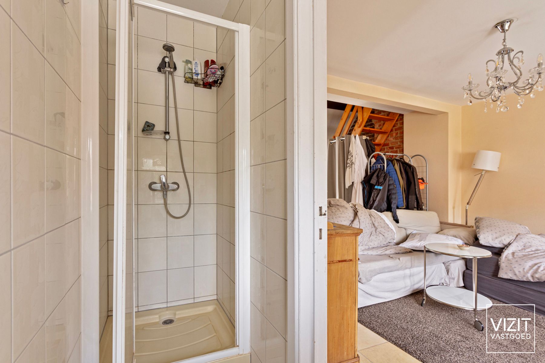 Te renoveren huis 3 slaapkamers met stadstuin en terras foto 27