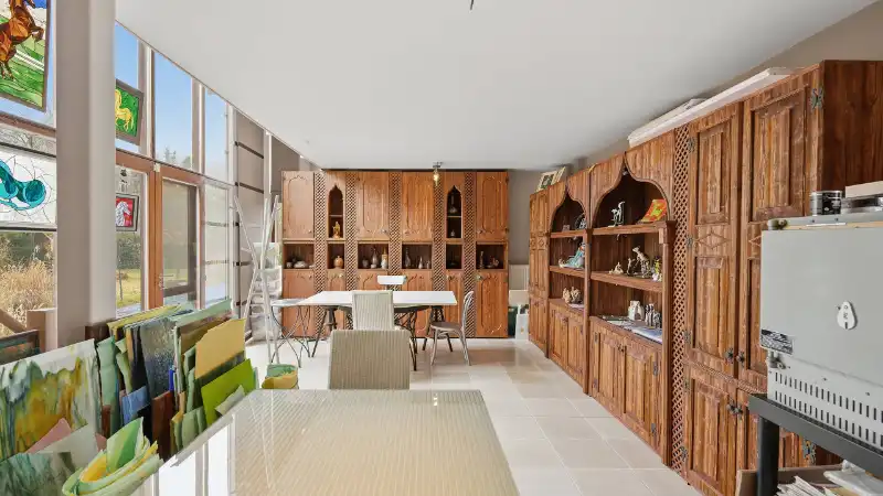 Landhuis van 269m² op 15 are met praktijkruimte/kantoor of kangoeroewoning foto 17