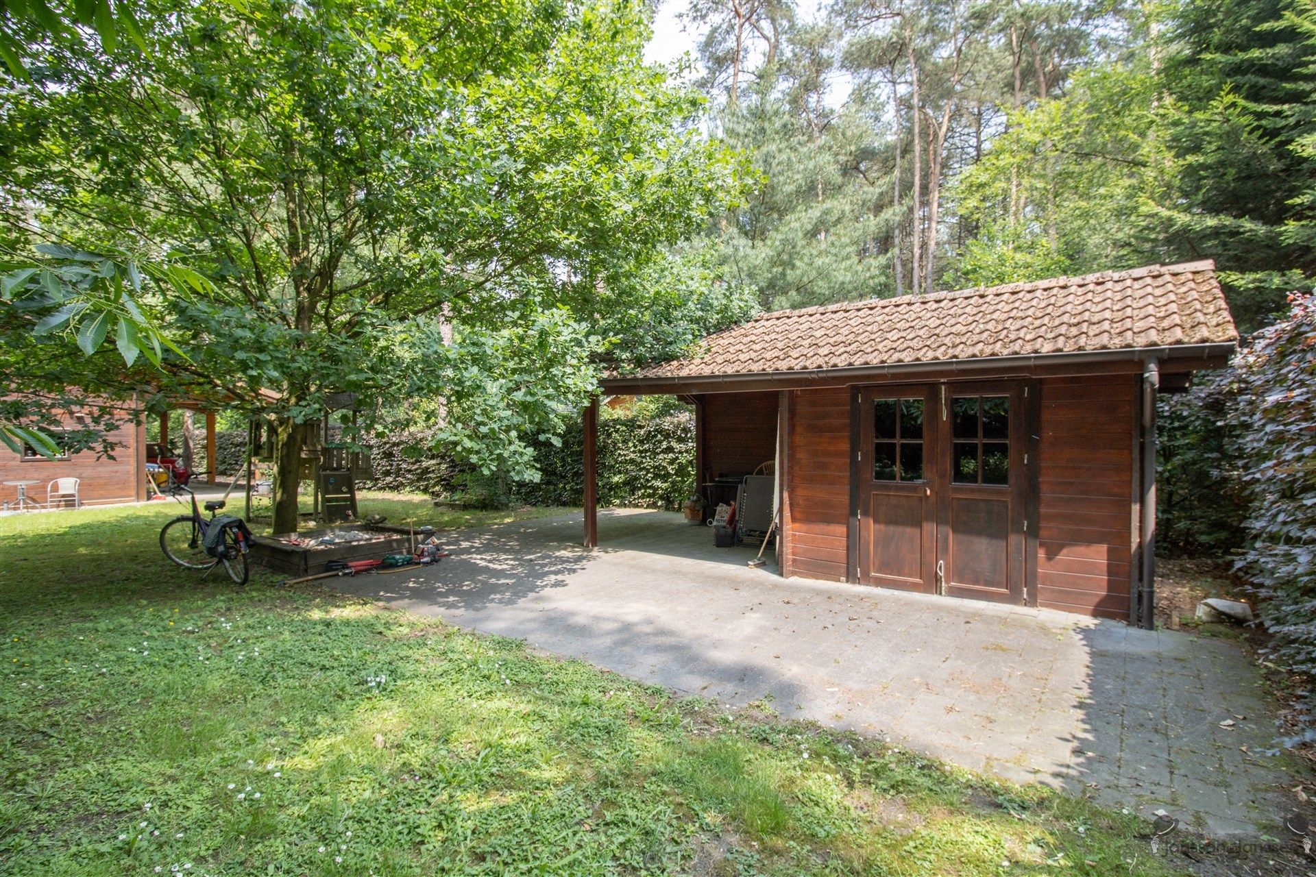 Chalet met 2 slaapkamers op 1.150 m² foto 13