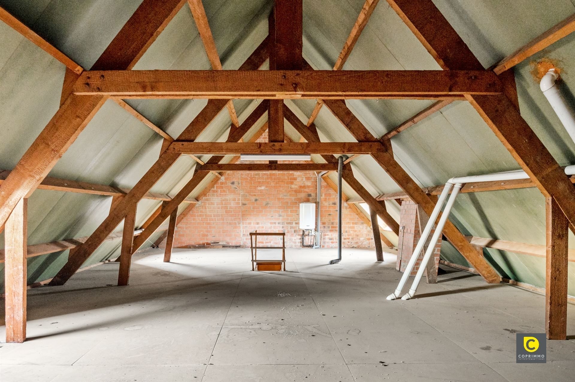 Gemengd gebr: handelpand + app foto 21