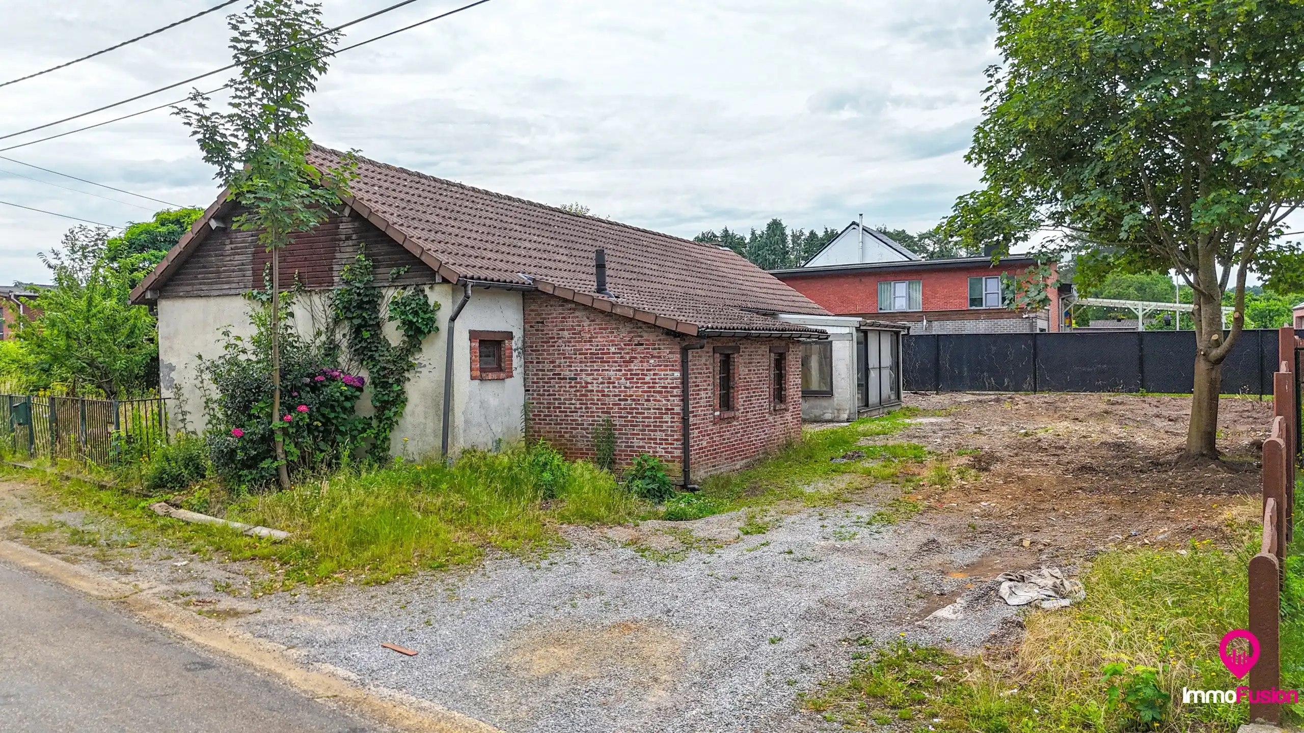 Deels gerenoveerde woning op rustige locatie in Heusden! foto 24