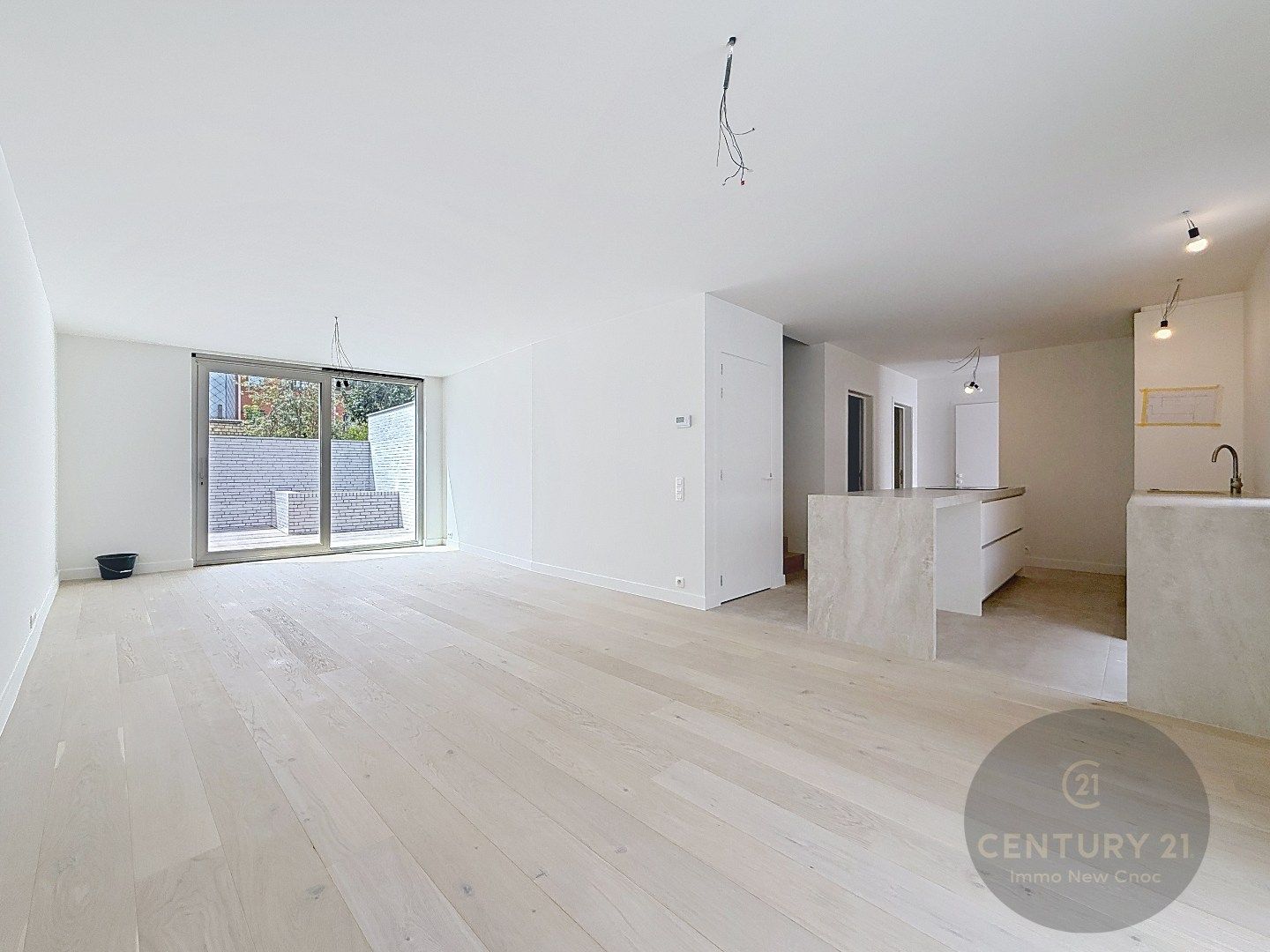 LUXUEUS tot in de detail afgewerkte nieuwbouw woning! foto 3