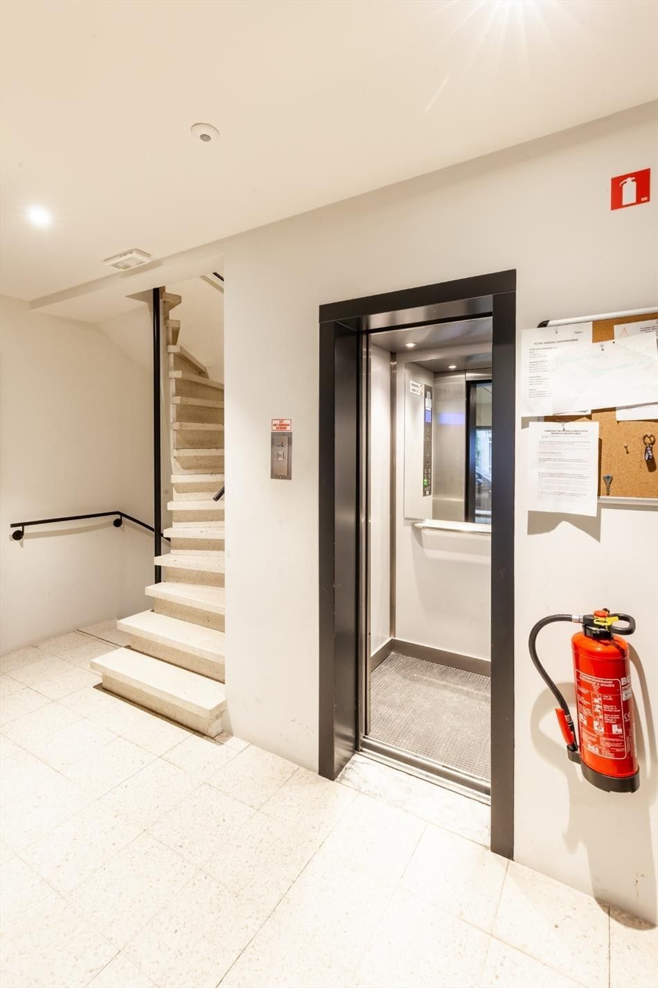 Bemeubelde studio vlakbij Gasthuisberg foto 10
