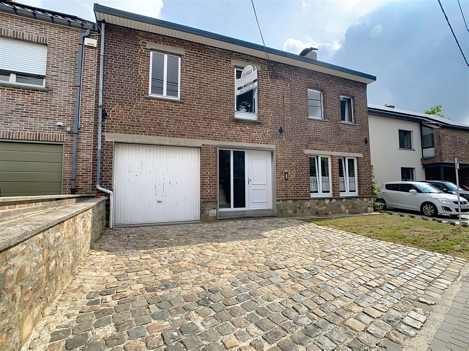 Charmante woning, 4 slpks, garage, terras, tuin, 4a 60ca foto 2