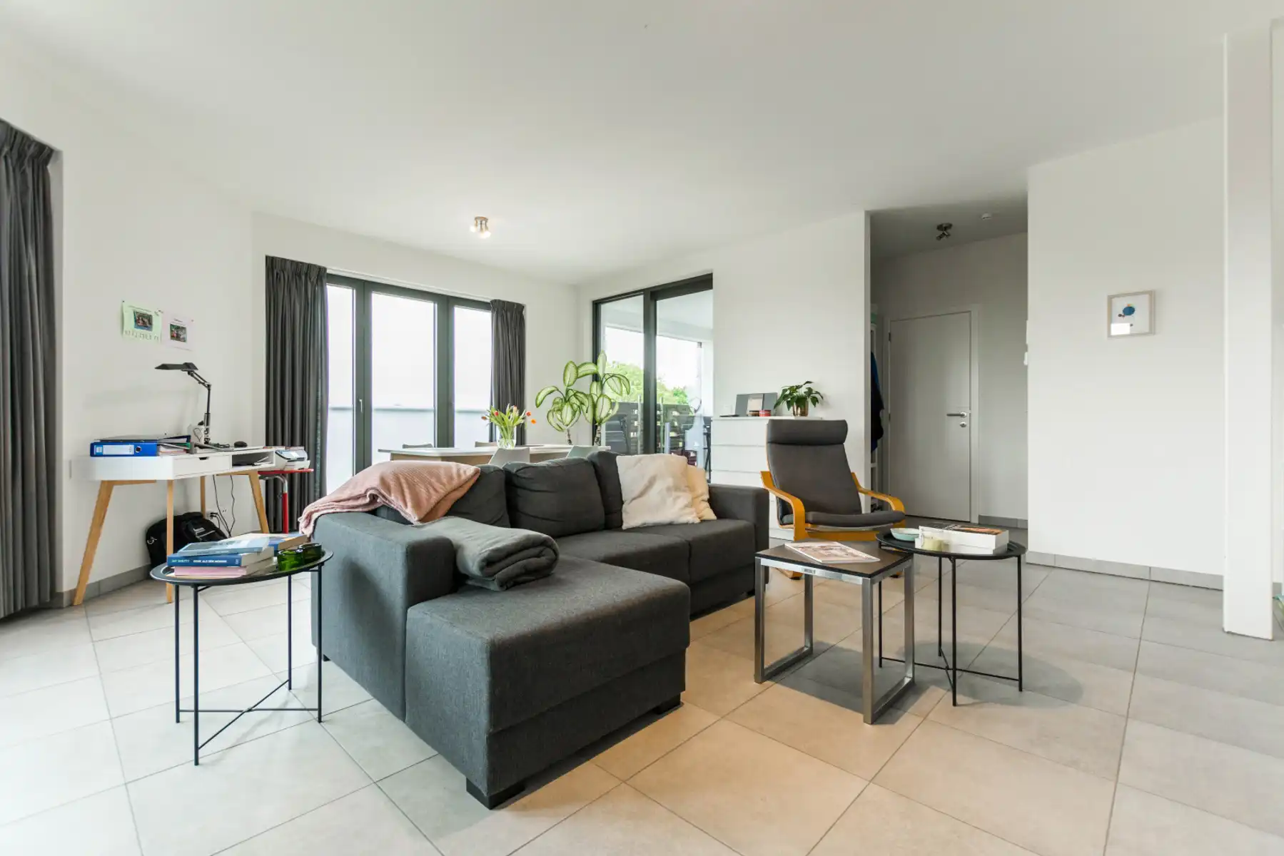 Recent duplex-appartement met 3 kamers, kelder en garage... foto 4