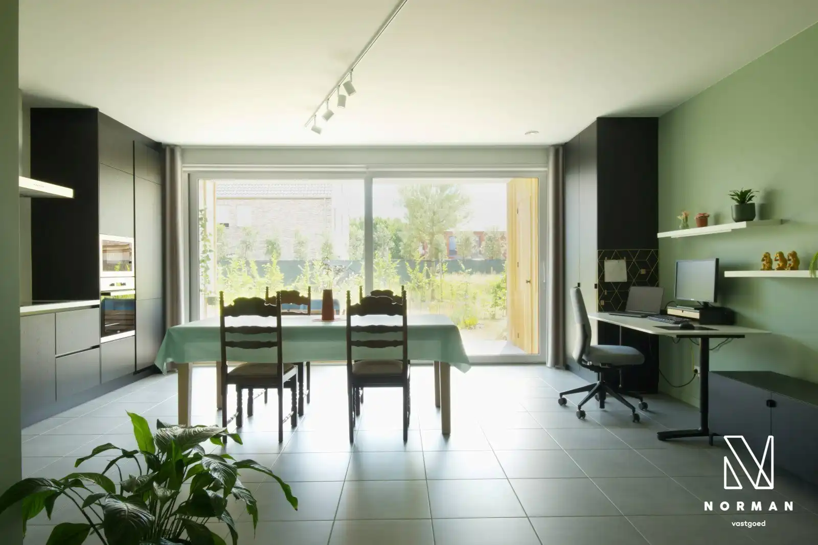 Recent gelijkvloers appartement met 1 slk, tuin en ondergrondse staanplaats te koop in Harelbeke foto 12
