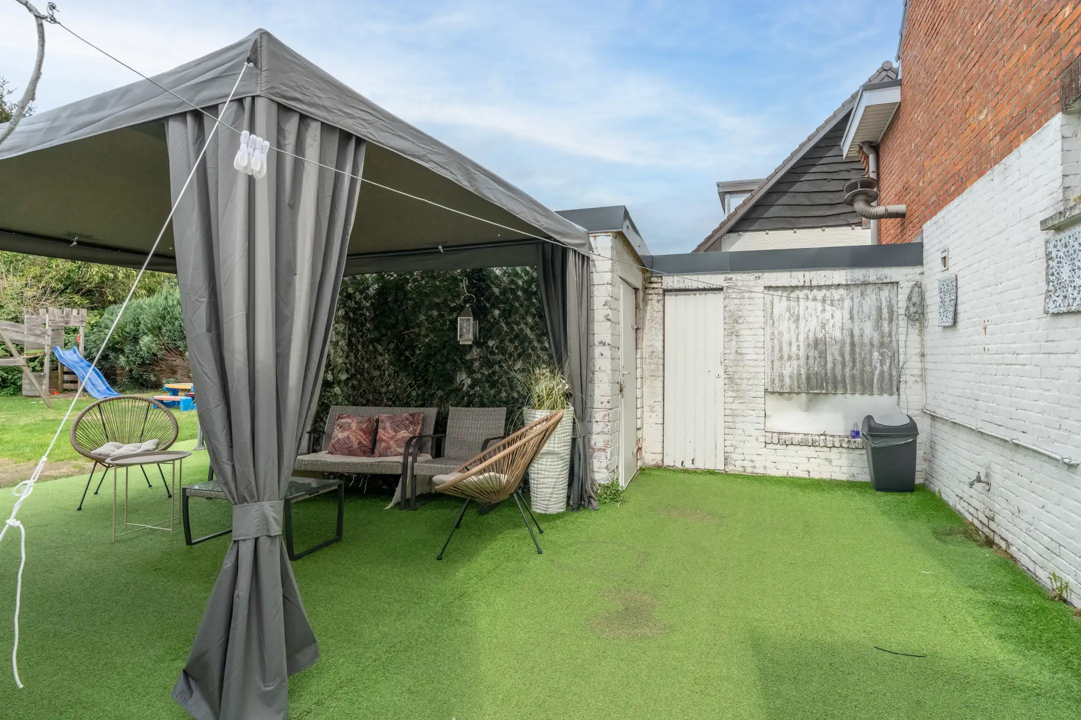 Zeer gunstig gelegen woning met 3/4 slaapkamers op 640 m² foto 33