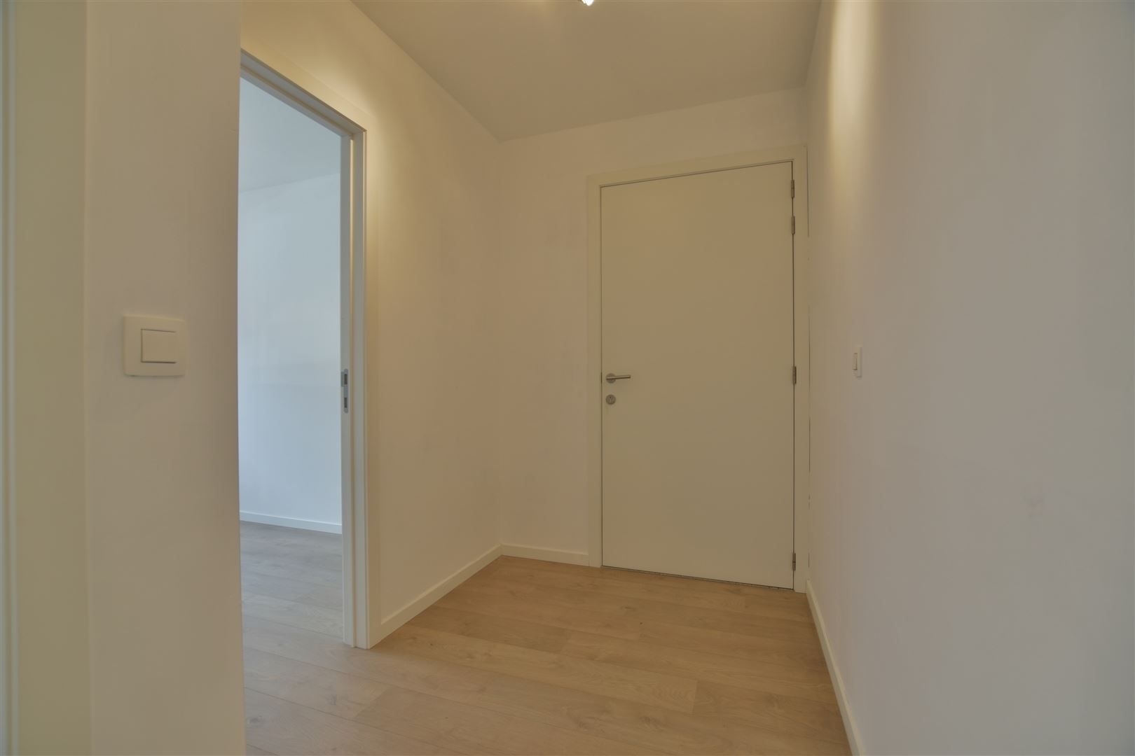 Prachtig gelijkvloers appartement  met 2 slaapkamers te Dendermonde (Schoonaarde) foto 16