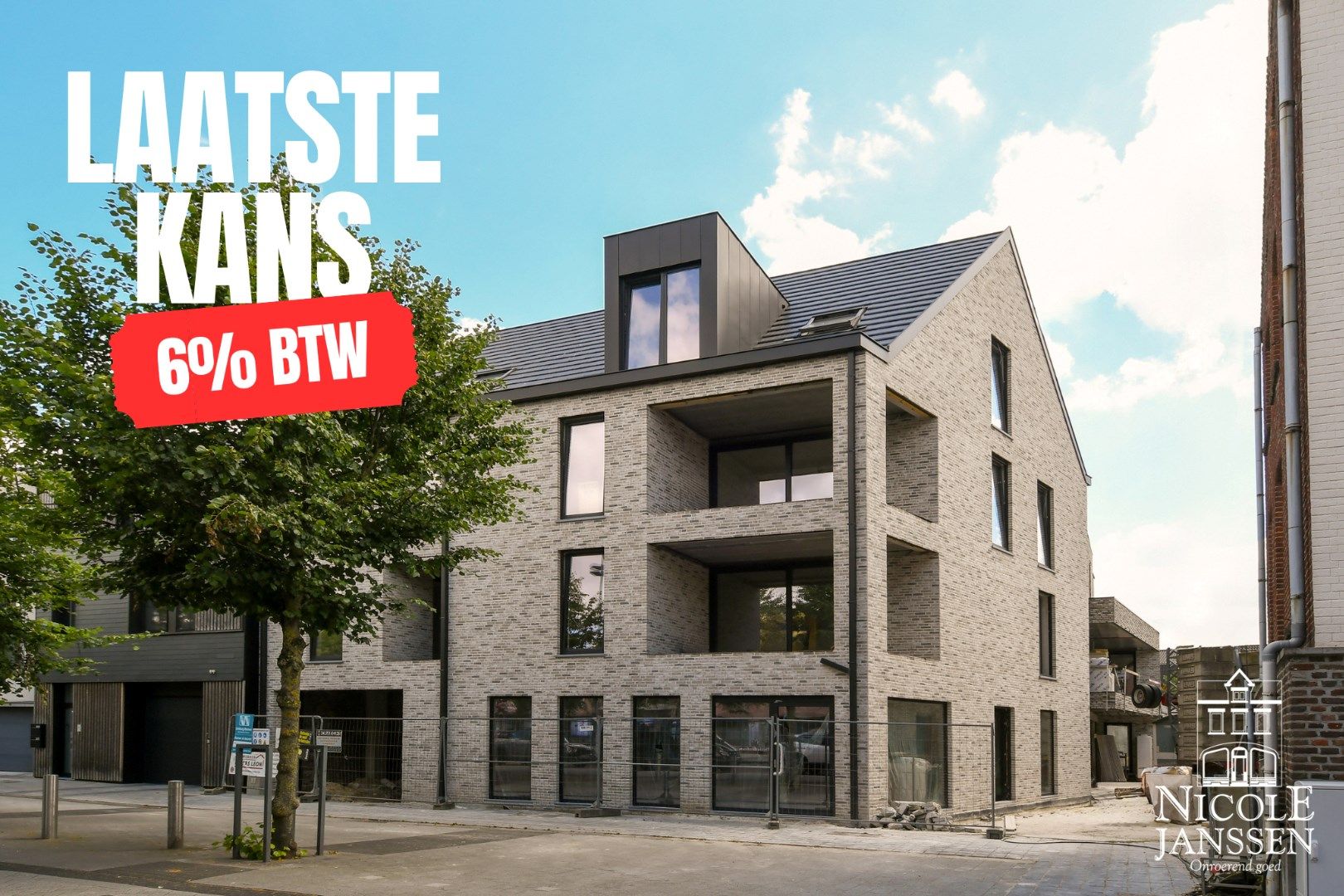 Duplex-appartement op de 1e en 2e verdieping (1.3)  van 146,10m² met 3 slaapkamers en terras van 8,04m² foto {{pictureIndex}}