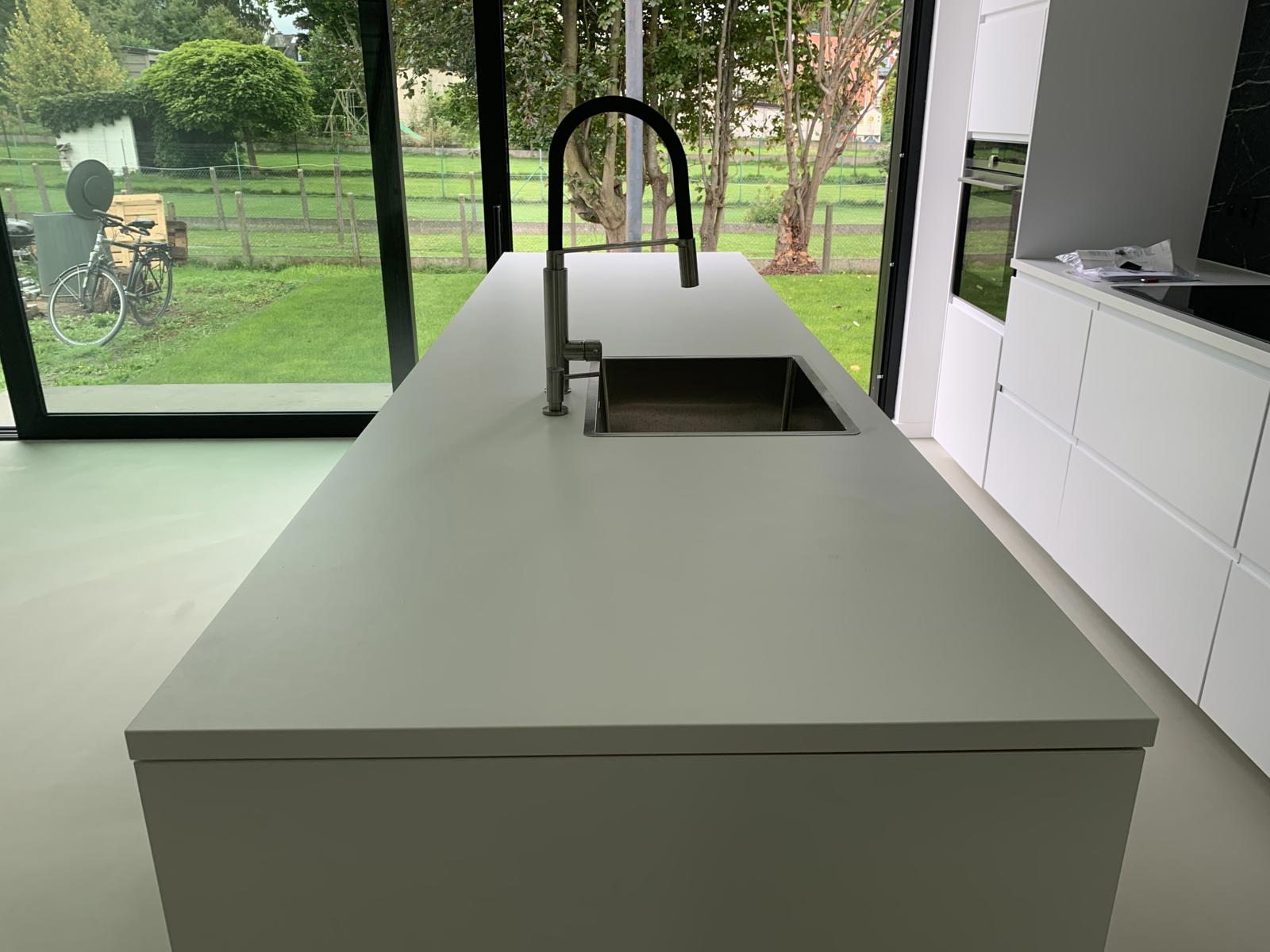 Prachtig gerenoveerde 4 kamers villa met TUIN foto 4