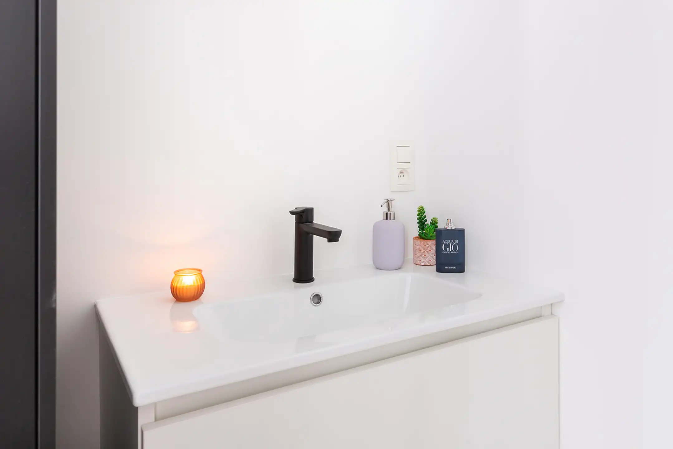 Gerenoveerde opbrengsteigendom met 4 vergunde studio's foto 14