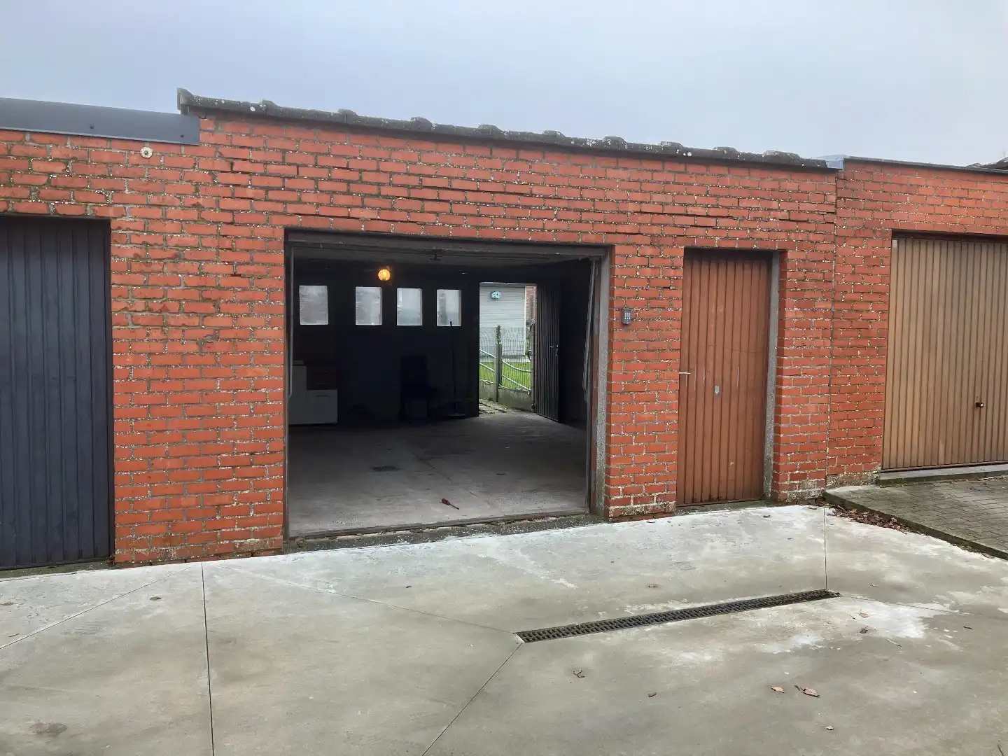 Rijwoning met 2 slaapkamers en achterliggende garage! foto 14