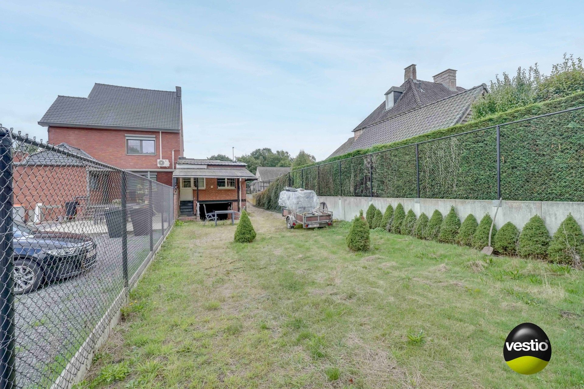 GELIJKVLOERSE WONING OP 10,61 ARE foto 3