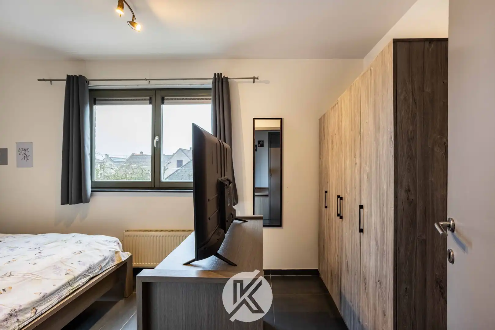 Stijlvol appartement met twee slaapkamers en staanplaats foto 10