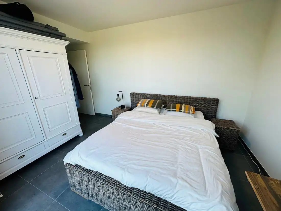 Modern nieuwbouw appartement te Nieuwerkerken foto 9