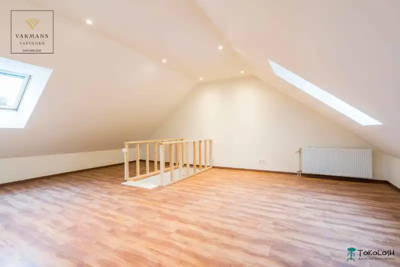 Gerenoveerde woning met 3 slaapkamers foto 12
