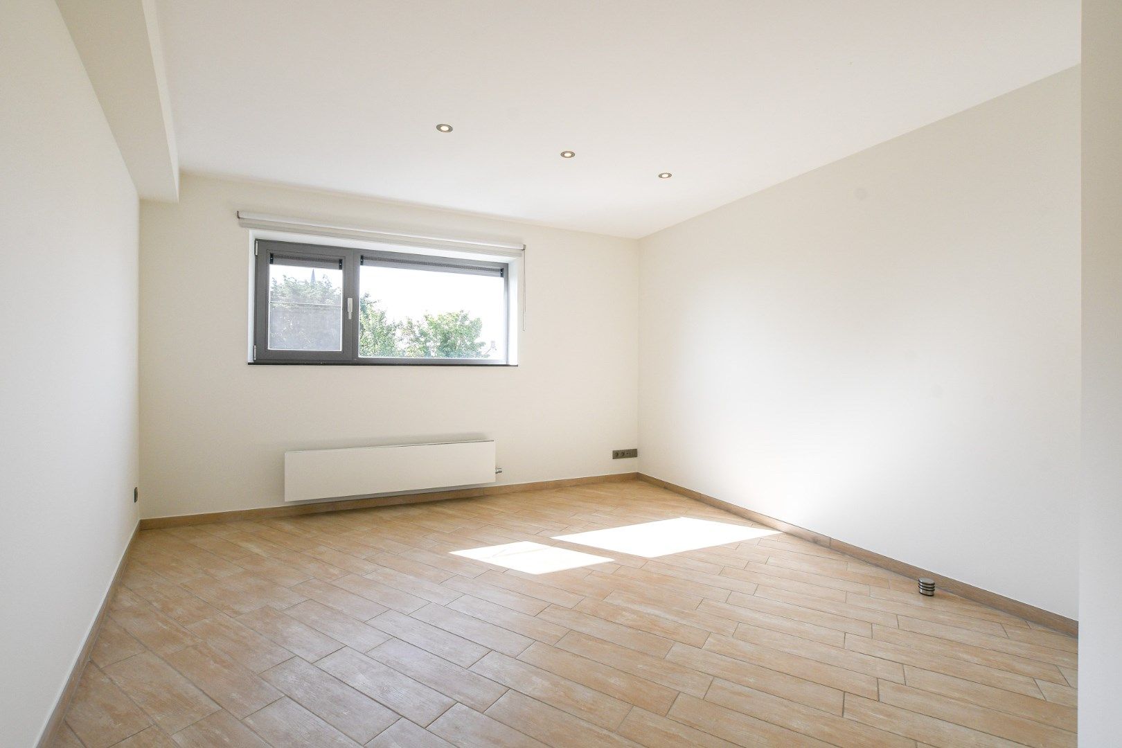 Volledig gerenoveerd appartement met terras te koop in Klemskerke (De Haan) foto 27
