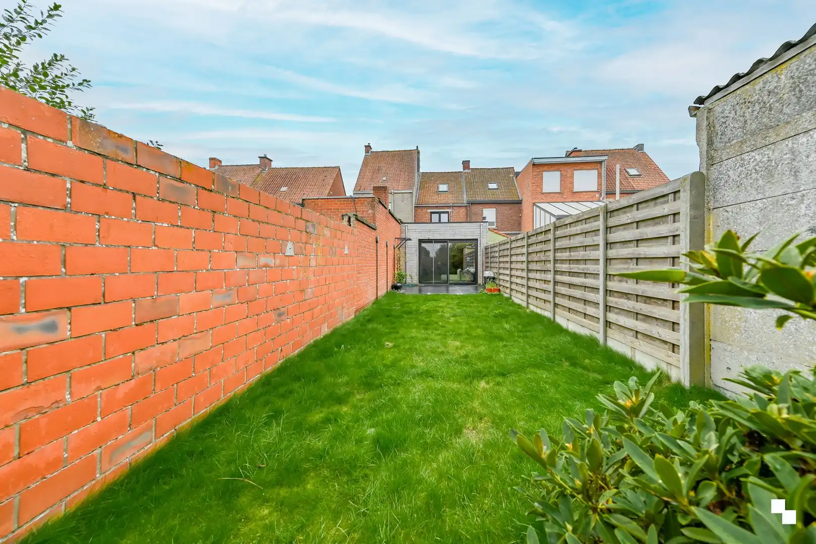 Gerenoveerde & instapklare woning met tuin in Izegem foto 8