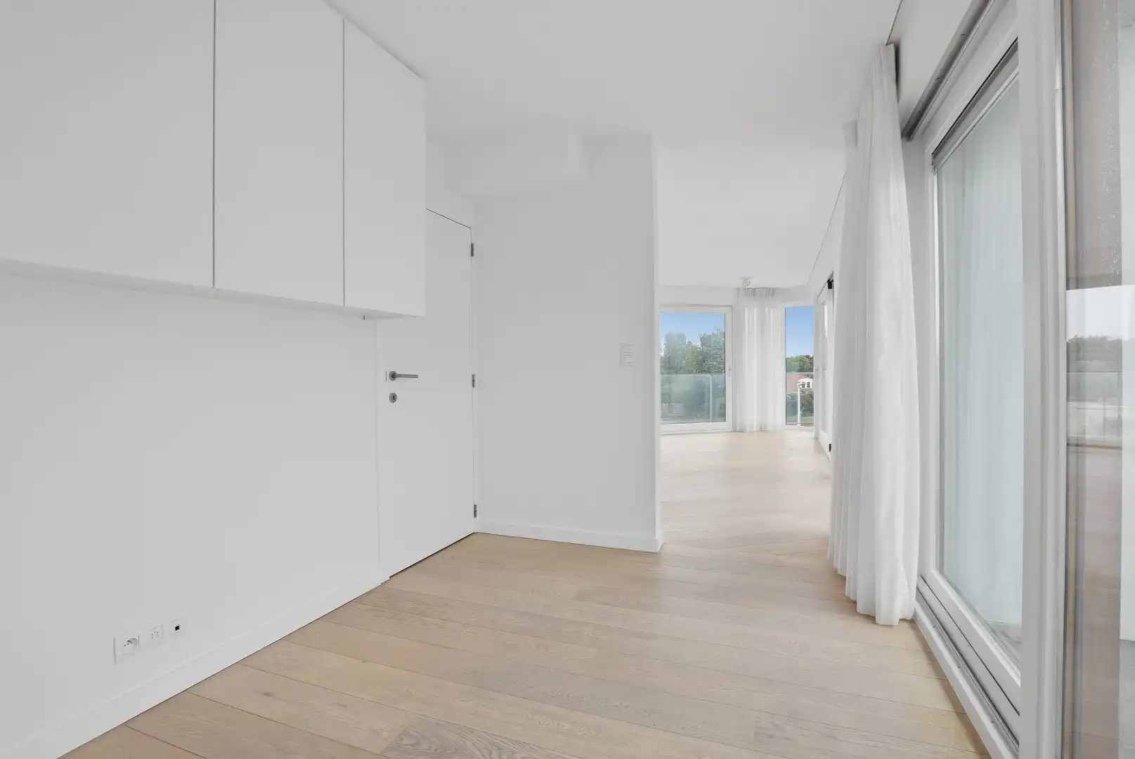 Luxueus praktisch appartement (122m² + 30 m²) met rondom terrassen te Nieuwpoort-Stad foto 10