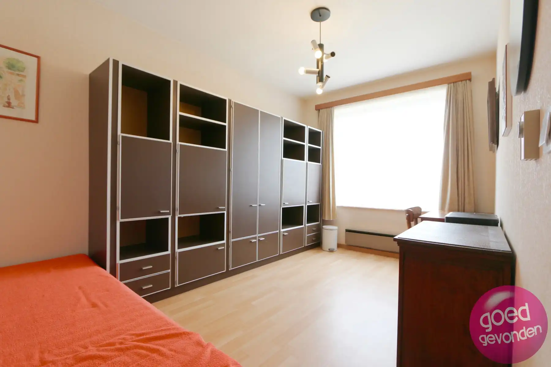 GELIJKVLOERSE WONING - 4 SLK - TUIN - GARAGE - CENTRAAL - RUST foto 17