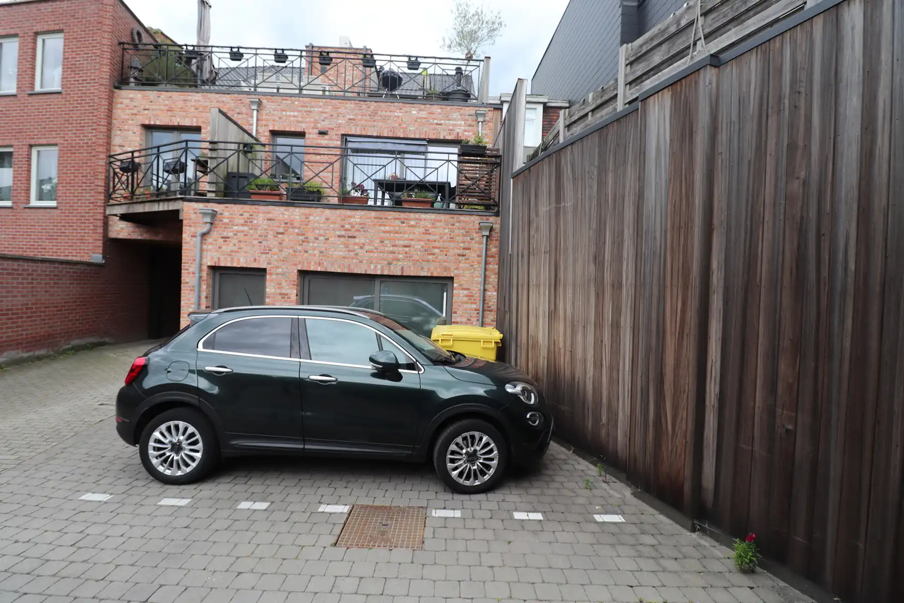 Energiezuinig appartement met lift, terras, autostaanplaats en fietsenberging. foto 14