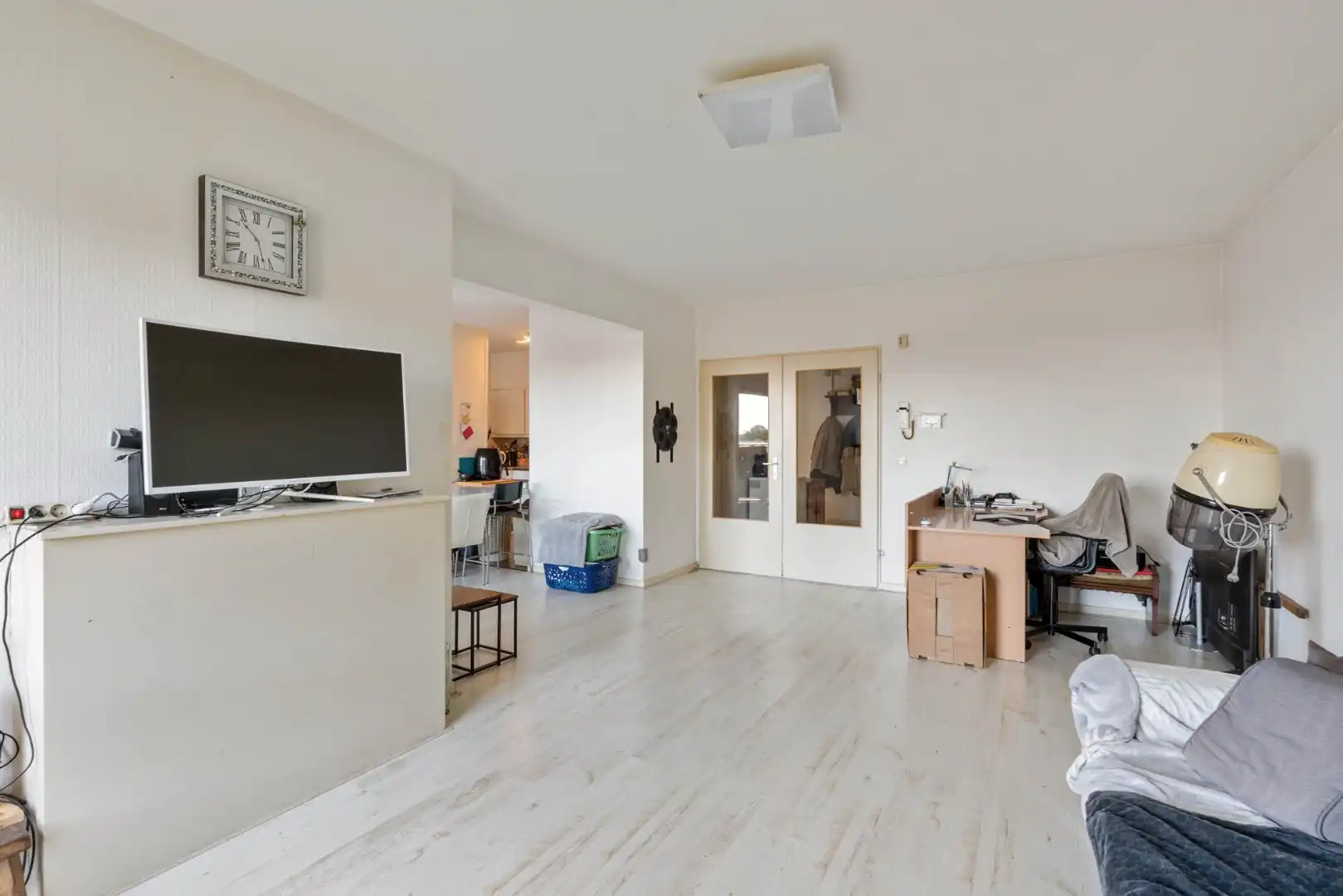 Functioneel investeringsappartement voorzien van 3 slaapkamers, een terras, autostandplaats en kelderberging!  foto 10