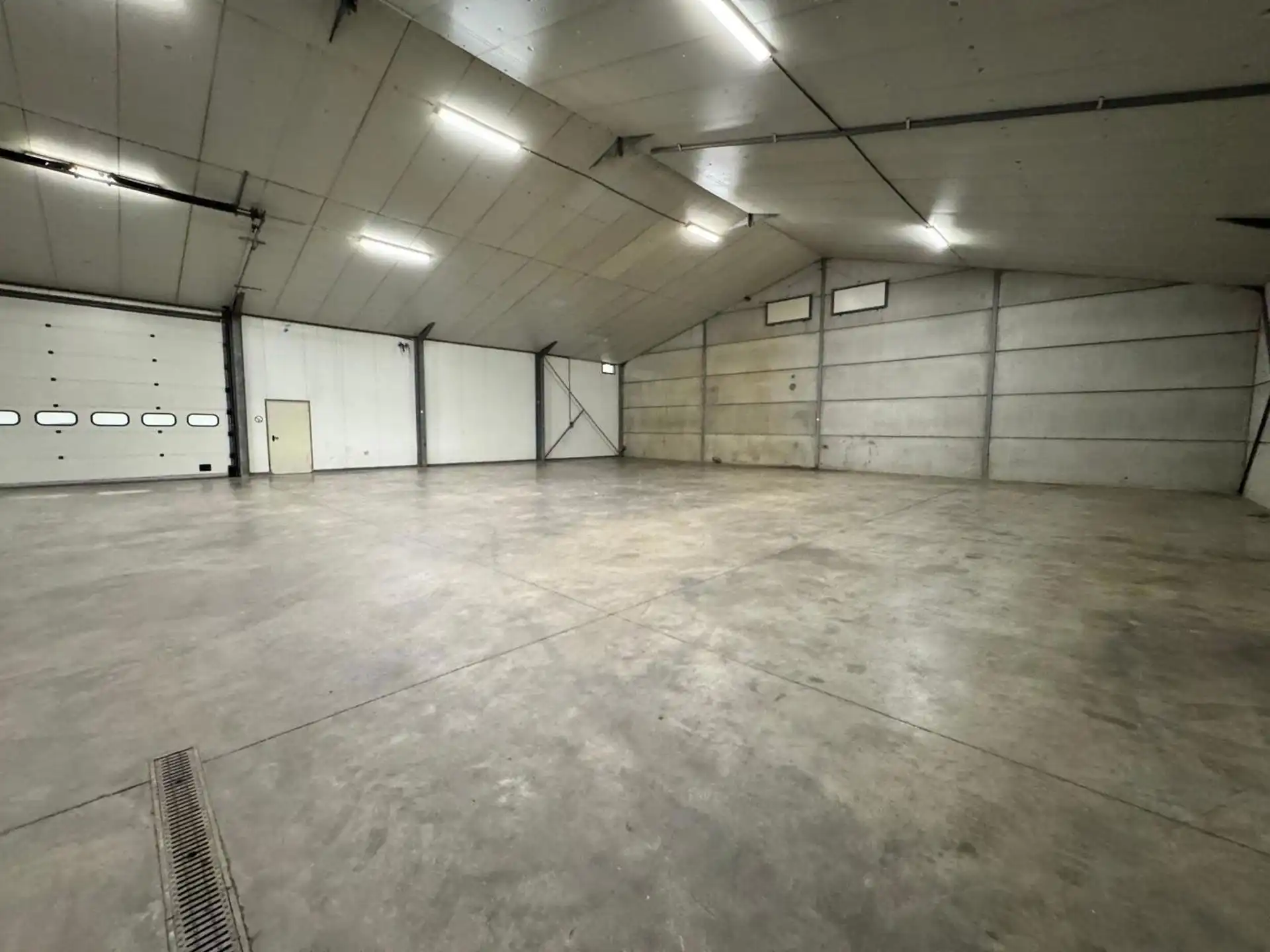 Opslagruimte op uitstekende locatie te Antwerpen-Ekeren!  foto 5