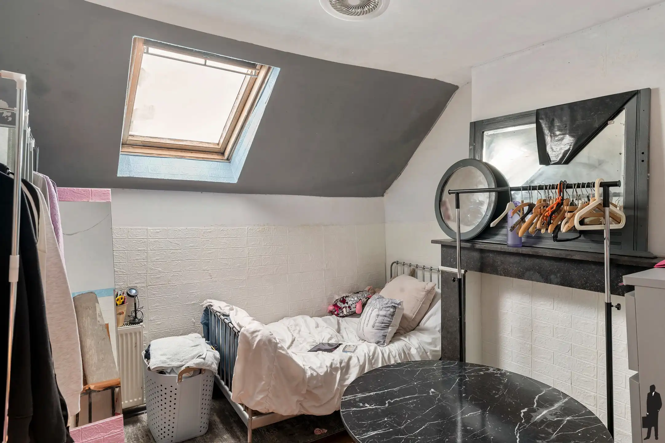 Charmante woning met 3 à 4 slaapkamers in het hart van Borgerhout foto 9