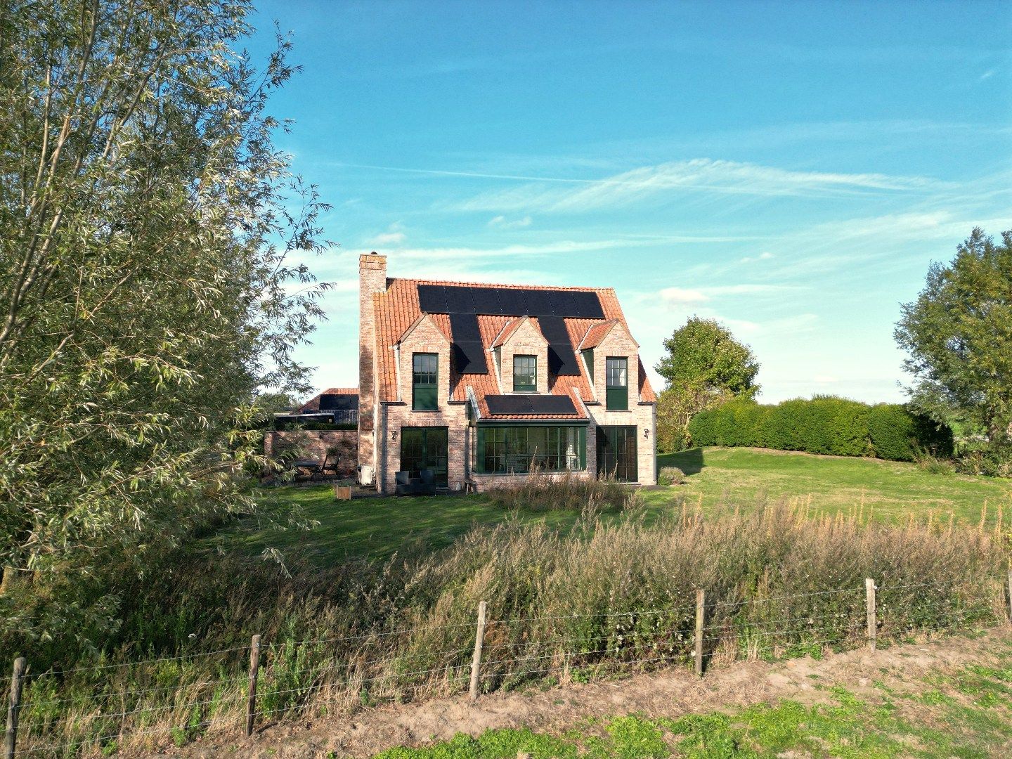 Ruim en modern wonen temidden van de polders foto 3