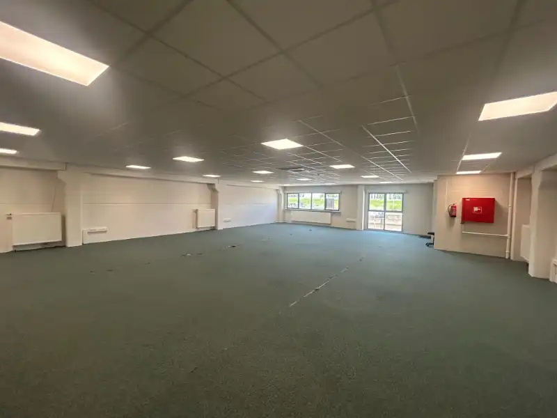 Kantoor van 213 m² op toplocatie Mariakerke (Gent) foto 6