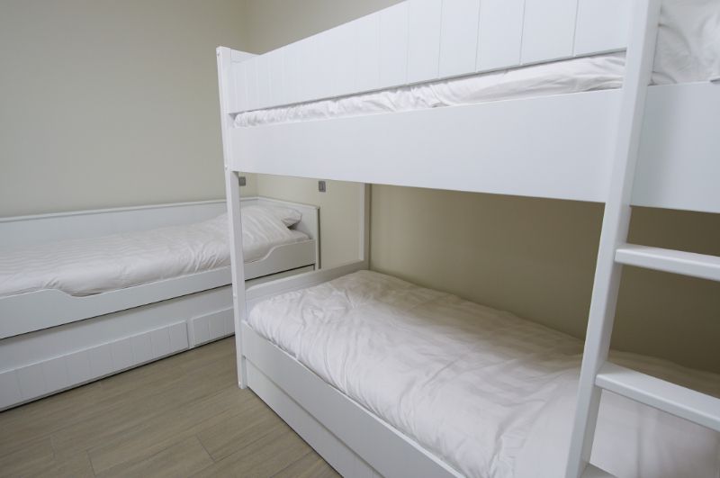 STIJLVOL EN HOOGWAARDIG AFGEWERKT APPARTEMENT CENTRAAL OP DE ZEEDIJK foto 7