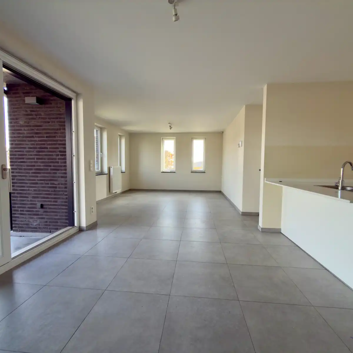 Appartement te huur foto 3