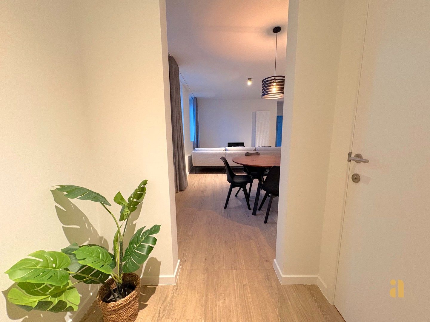 Luxueus gemeubeld appartement te huur foto 5