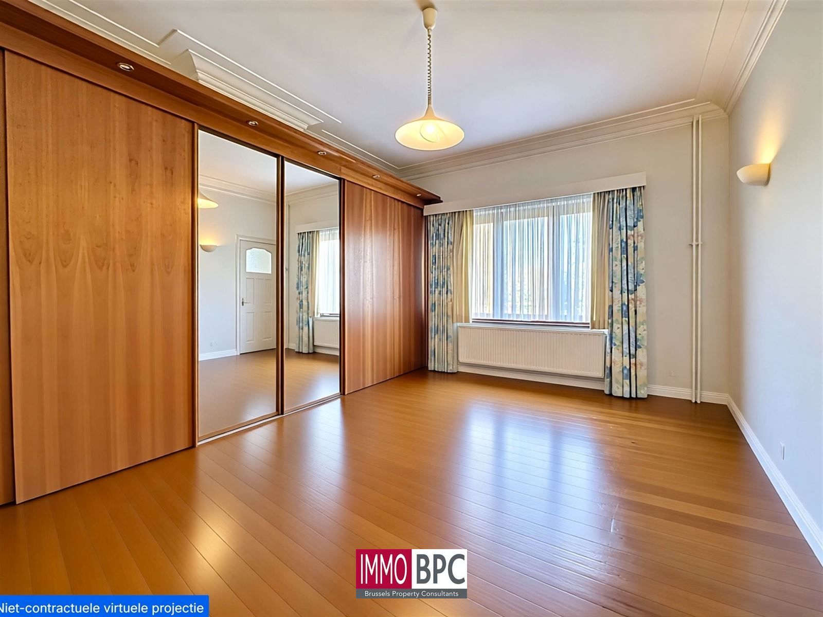 indrukwekkende art-decogetinte herenhuis in het hart van Sint-Agatha-Berchem foto 19